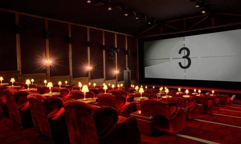 Sinemalar İçin Dekoratif Boya Uygulamaları 1 Sinemalar İçin Dekoratif Boya Uygulamaları